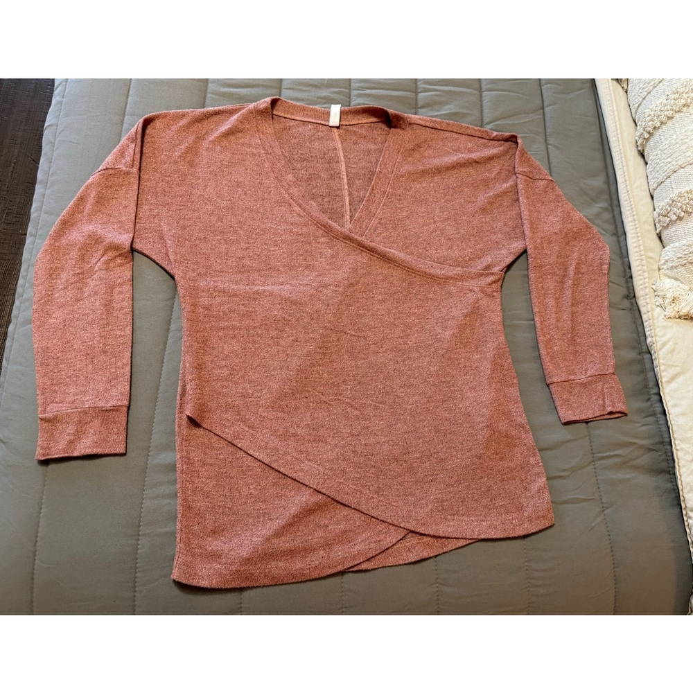 Belabumbum | Long Sleeve Maternity Top | Size S/M - Picture 8 of 11
